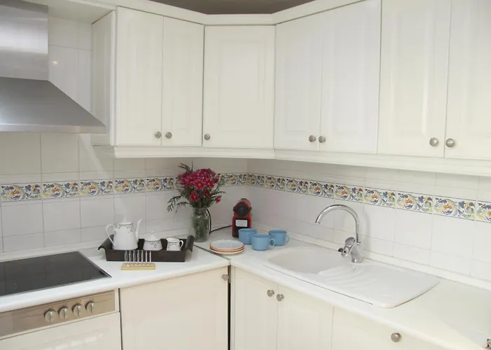 Hacienda Playa Elviria 300 M Playa,jardin , 2 Hab ,marbella Apartament Marbella