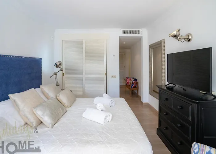 Hacienda Playa Elviria 300 M Playa,jardin , 2 Hab ,marbella Apartmán *