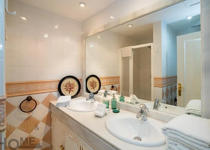 Apartament Hacienda Playa Elviria 300 M Playa,jardin , 2 Hab ,marbella Marbella