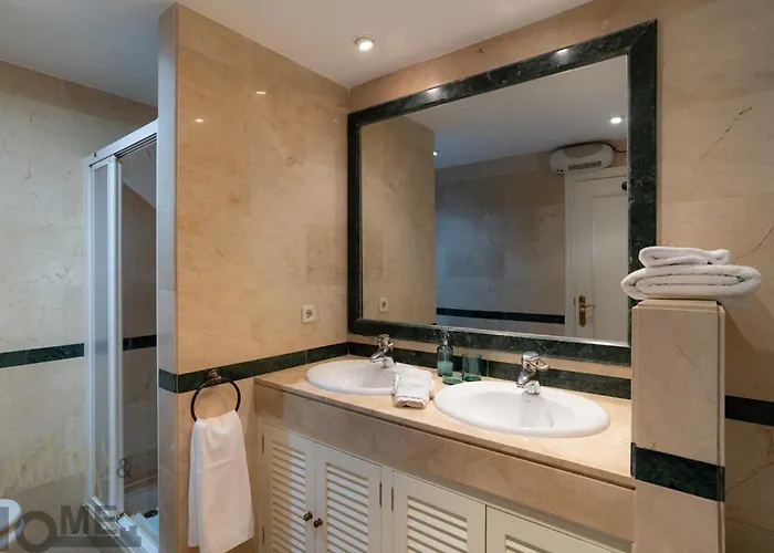 Hacienda Playa Elviria 300 M Playa,jardin , 2 Hab ,marbella * Marbella