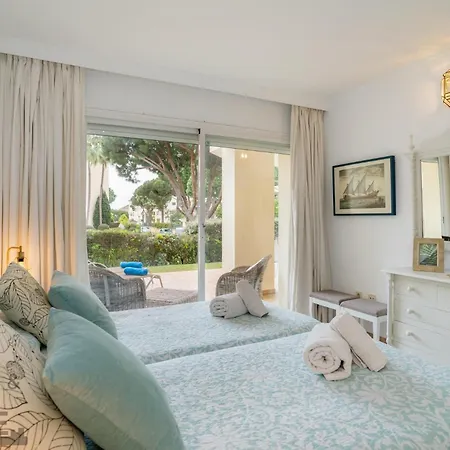 Hacienda Playa Elviria 300 M Playa,jardin , 2 Hab ,marbella